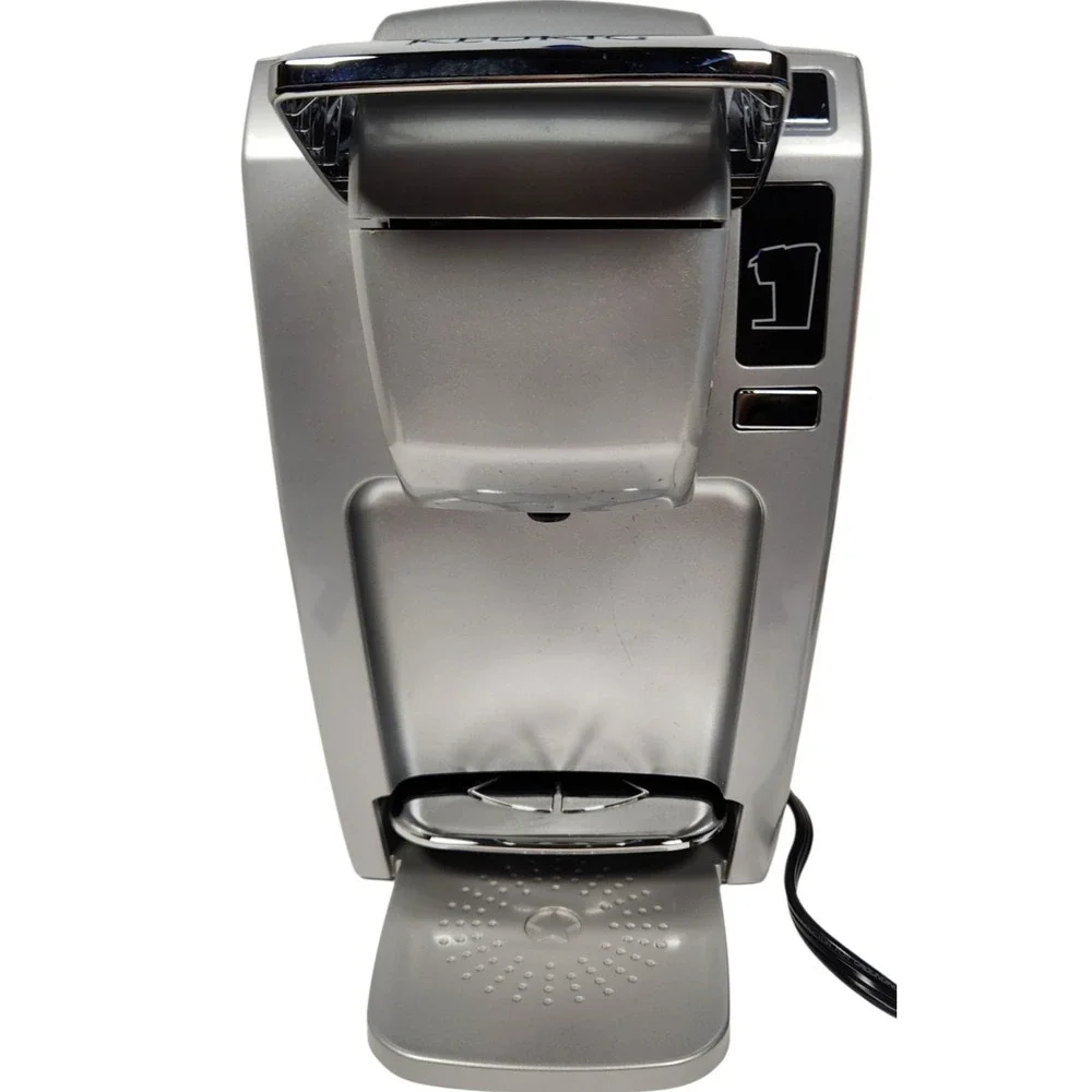 Keurig B31 Single Serve Coffee Maker Silver Compact Brewer Tested